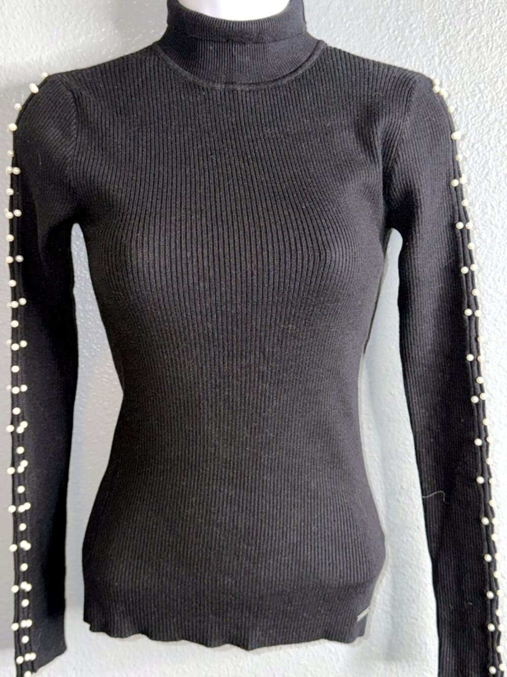 T Tahari black pearl sleeve sweater mock neck NWT XS
